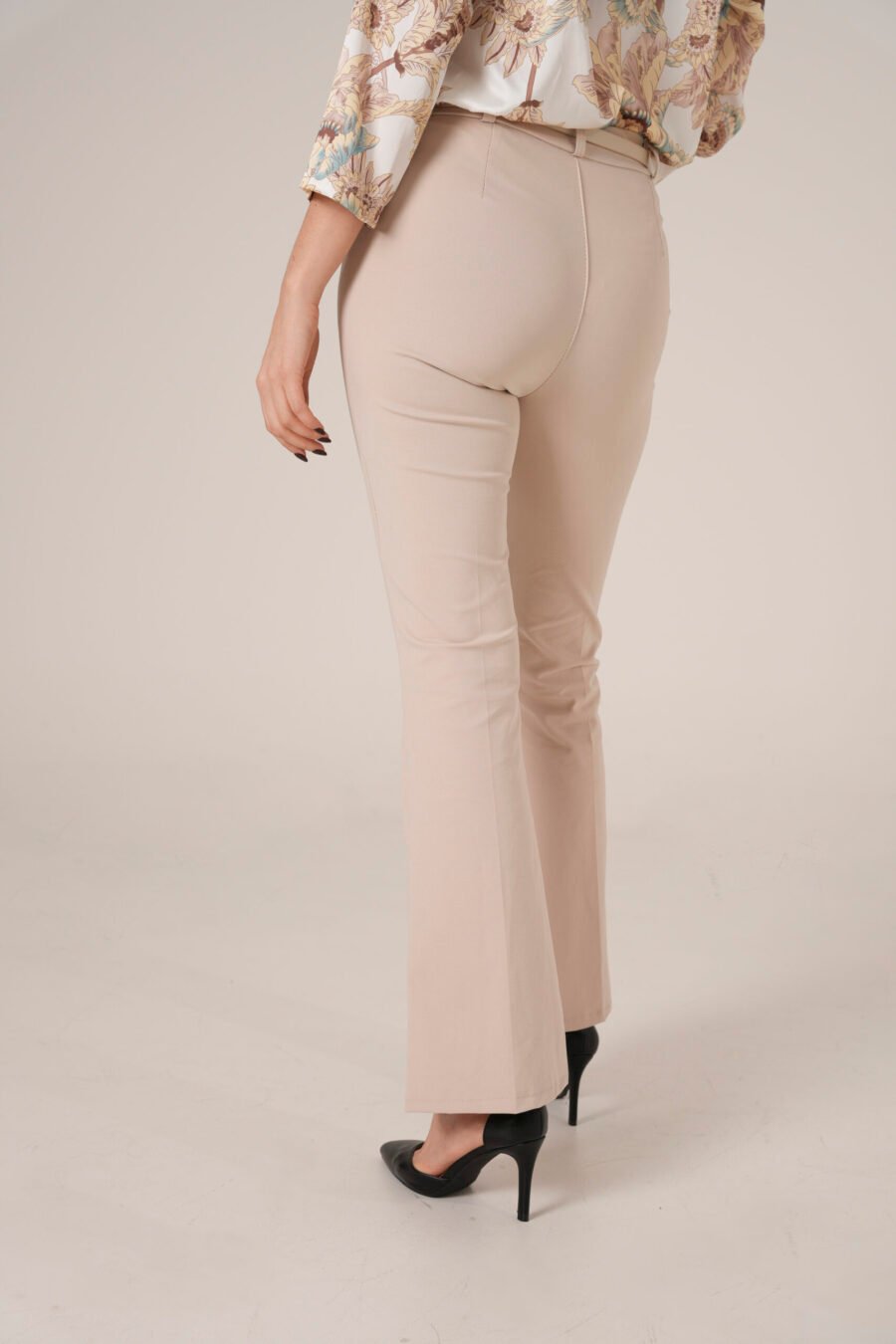 Pantaloni Eleganti a Zampa - immagine 3